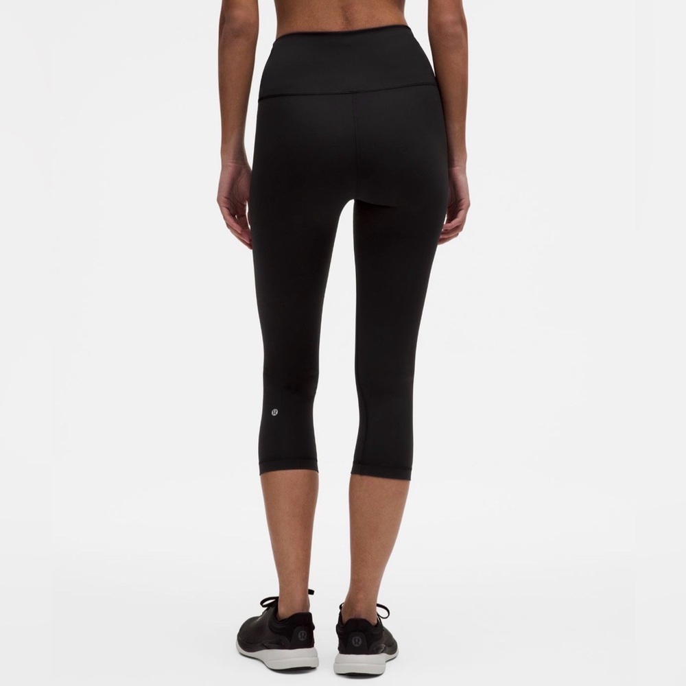 Lululemon Wunder Train High-Rise Crop 21” Black Leggings Size 4